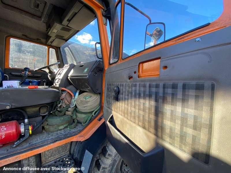 Photo Mercedes UNIMOG U 140 MACHINE SUISSE  image 9/50
