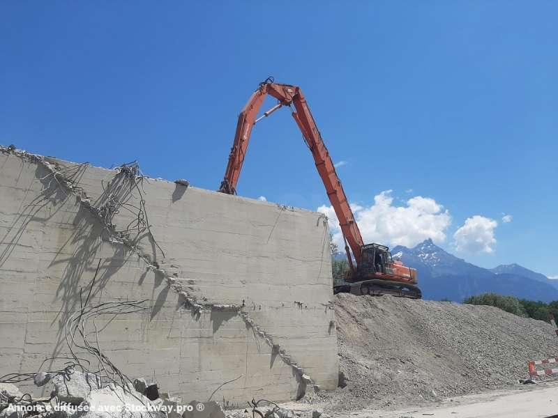 Photo Hitachi EX400LC  image 3/51