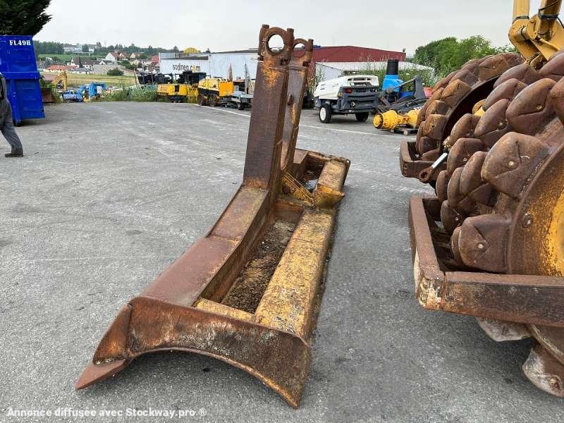 Photo Caterpillar 825 + porte engins  image 12/43