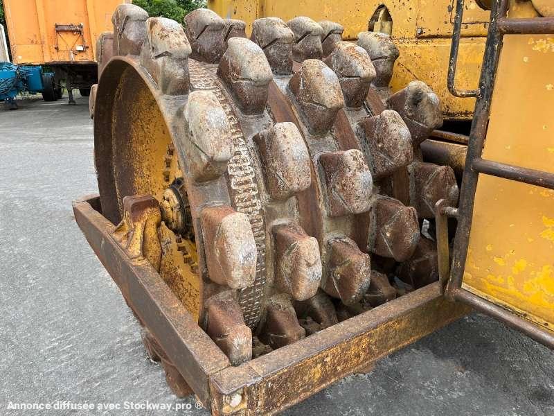 Photo Caterpillar 825 + porte engins  image 16/43
