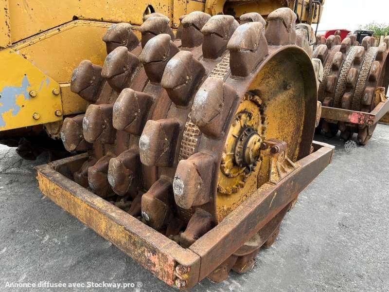 Photo Caterpillar 825 + porte engins  image 17/43