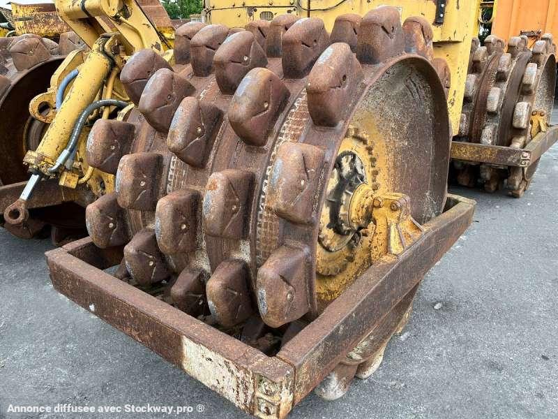 Photo Caterpillar 825 + porte engins  image 21/43