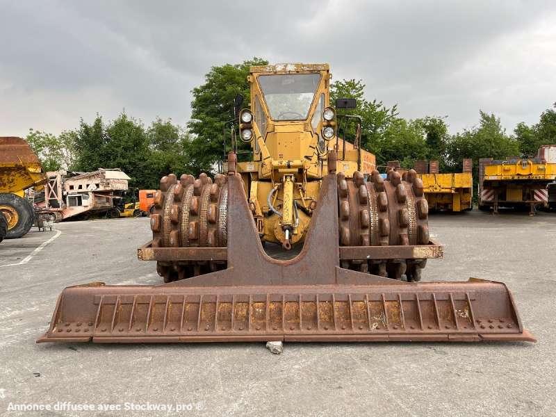 Photo Caterpillar 825 + porte engins  image 9/43