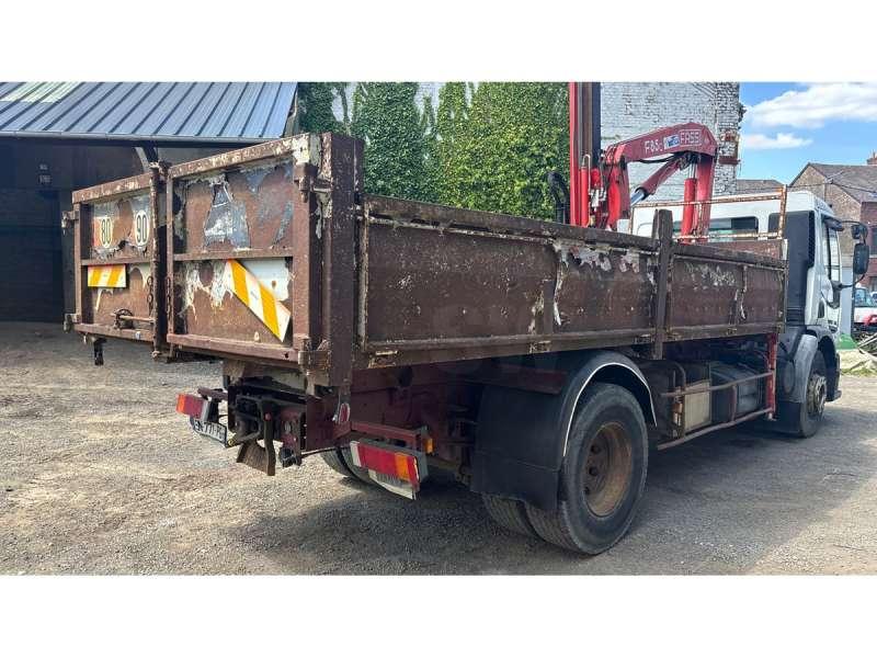 Photo Renault A GRUE PREMIUM 300  image 3/7
