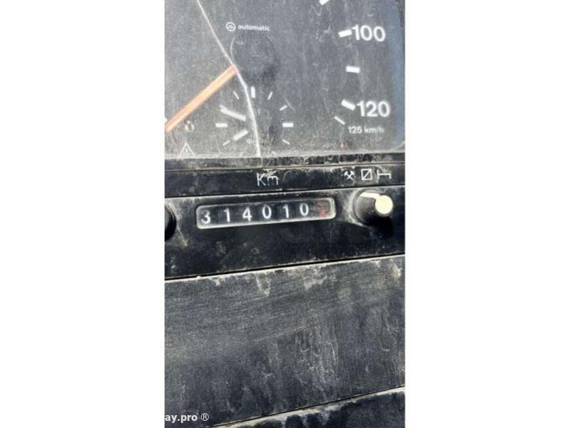 Photo Renault A GRUE PREMIUM 300  image 7/7