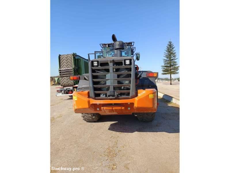 Photo Hitachi ZW220-7  image 7/11