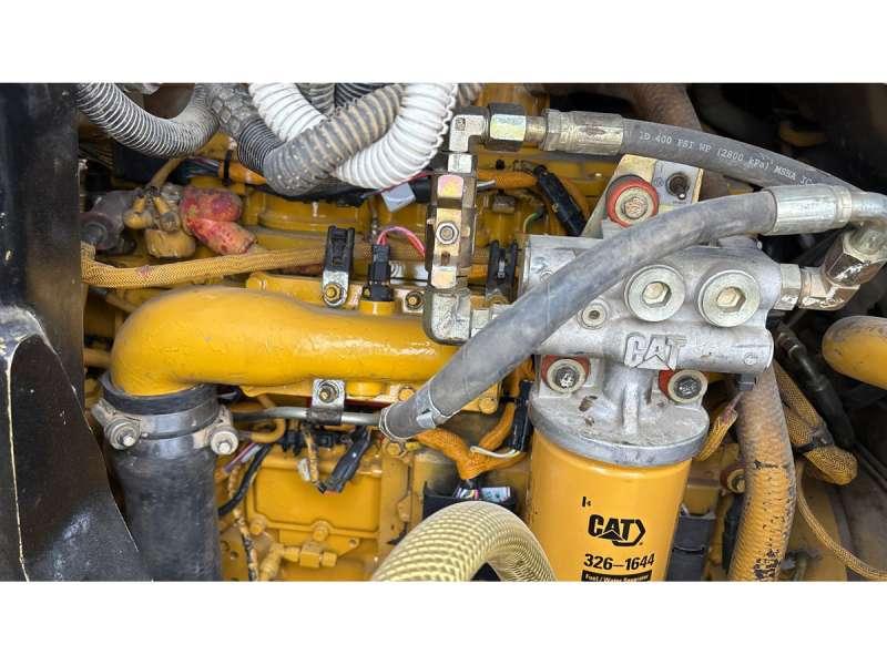 Photo Caterpillar Chargeur sur Chenilles 963C  image 12/14