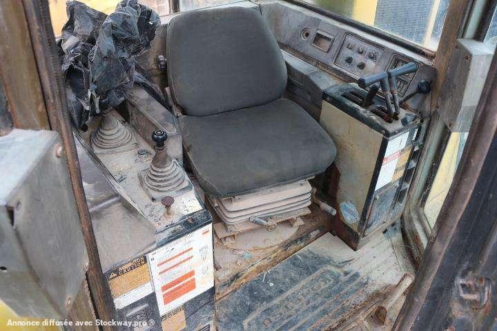 Photo Komatsu Bulldozer D375A-1  image 9/14