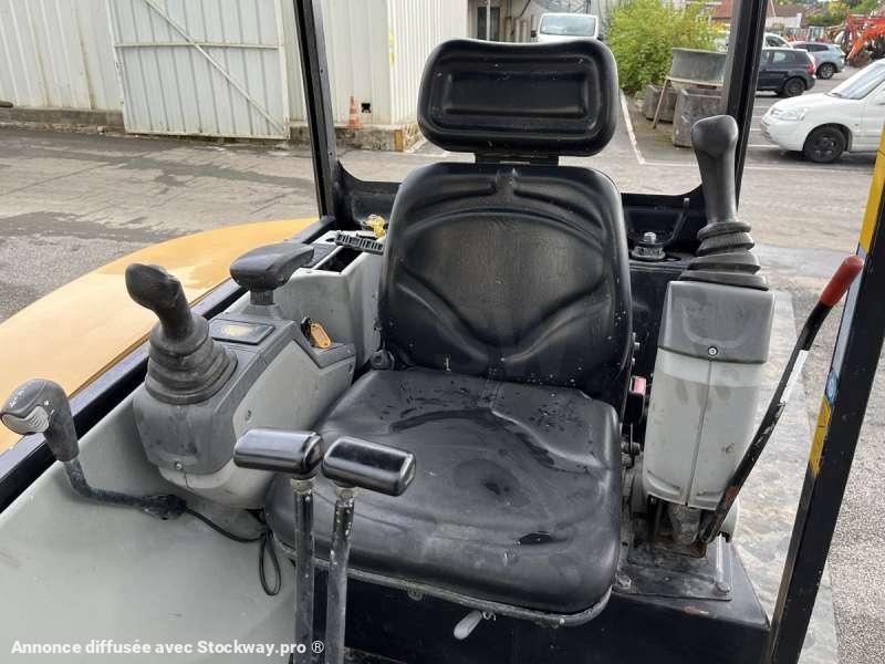 Photo Caterpillar Mini Pelle 302.7DCR  image 38/51