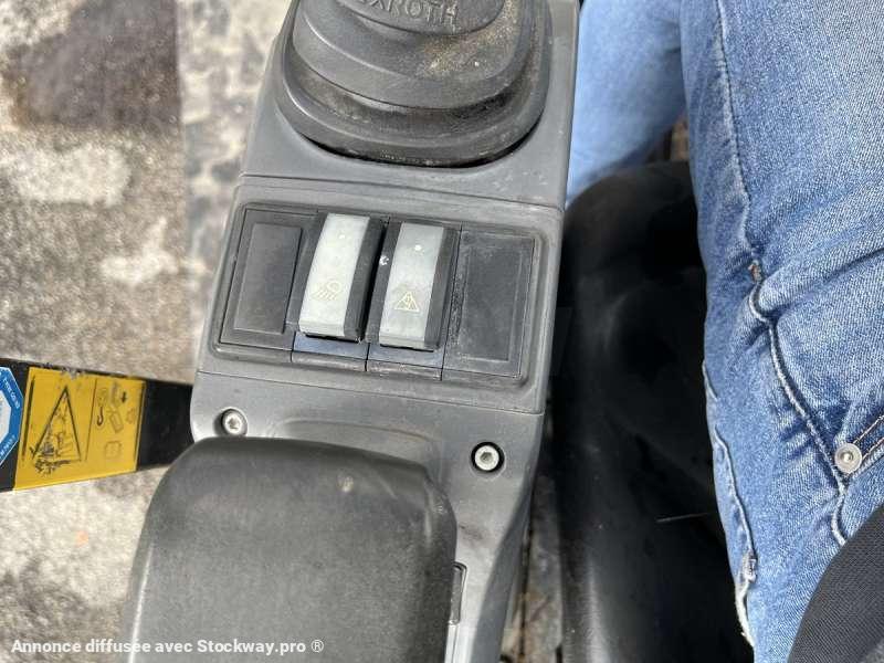 Photo Caterpillar Mini Pelle 302.7DCR  image 45/51