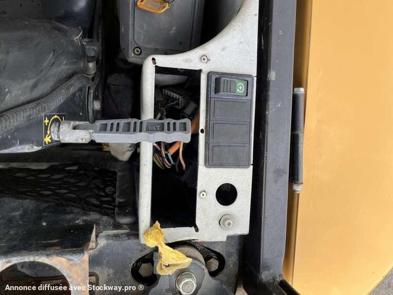 Photo Caterpillar Mini Pelle 302.7DCR  image 48/51