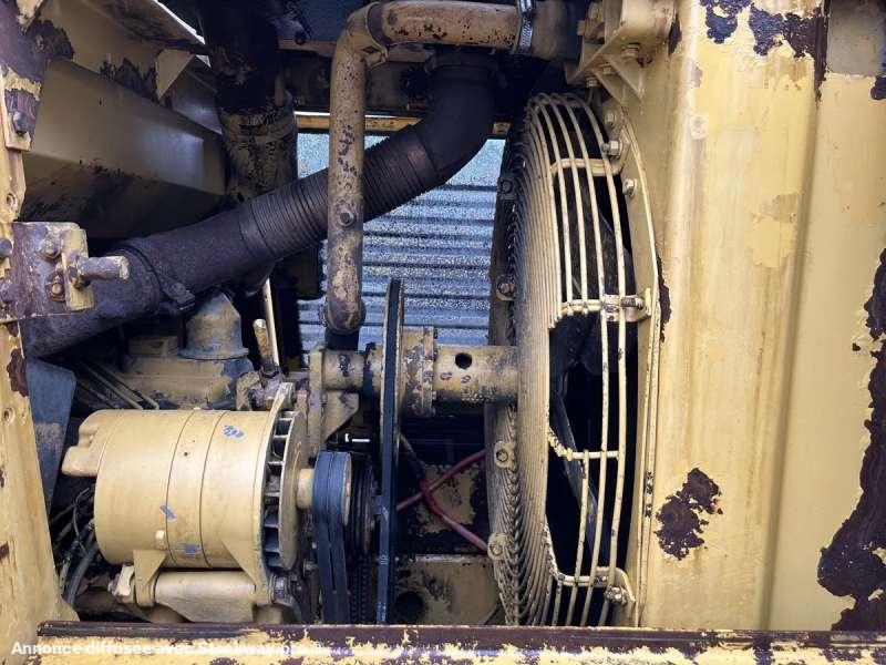Photo Caterpillar Chargeur sur Chenilles 953  image 35/51