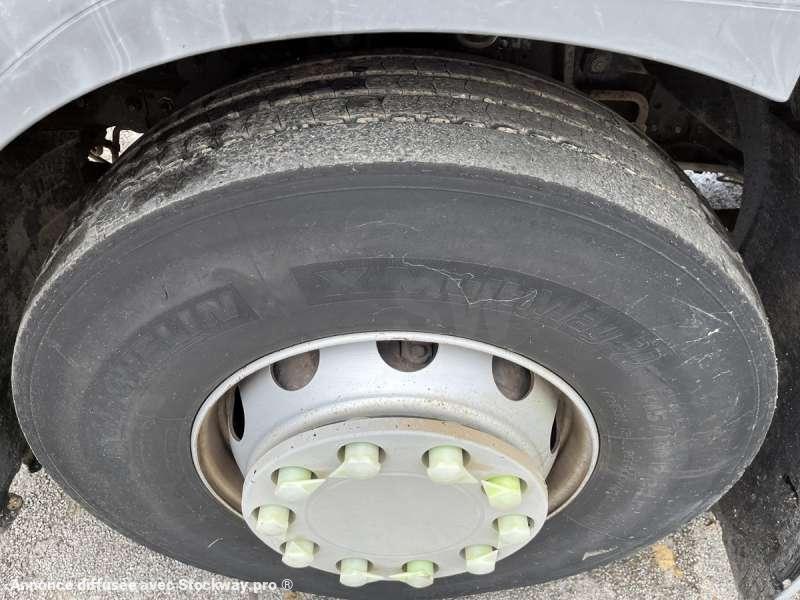 Photo Renault P.A.T.A PREMIUM 370-26  image 16/51
