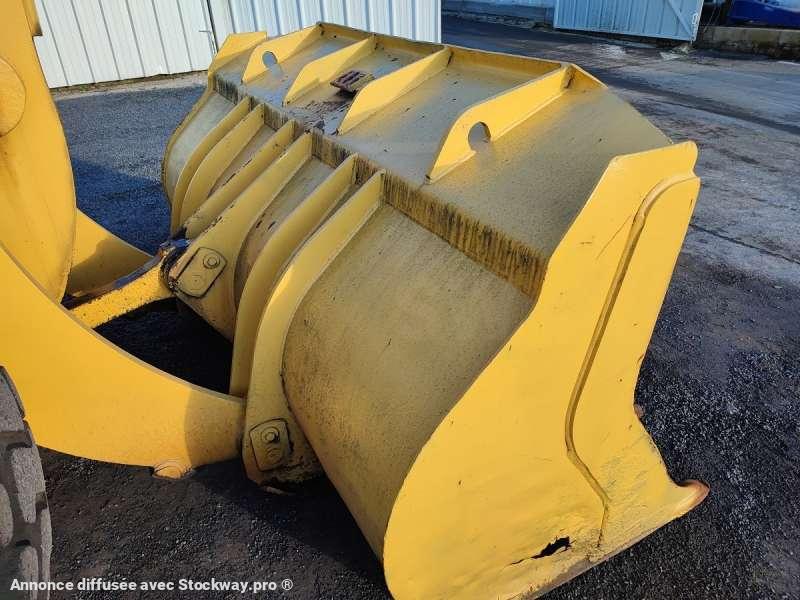 Photo Komatsu Chargeur sur Pneus WA270-3  image 12/44