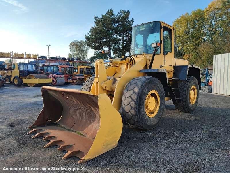 Photo Komatsu Chargeur sur Pneus WA270-3  image 2/44