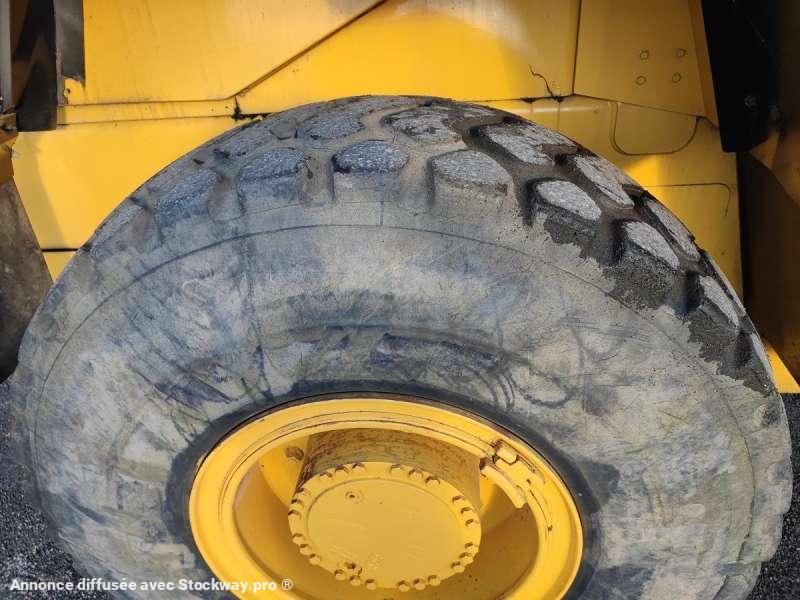 Photo Komatsu Chargeur sur Pneus WA270-3  image 21/44
