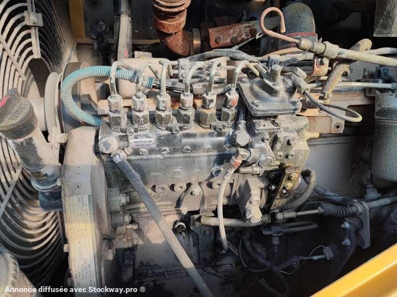 Photo Komatsu Chargeur sur Pneus WA270-3  image 26/44