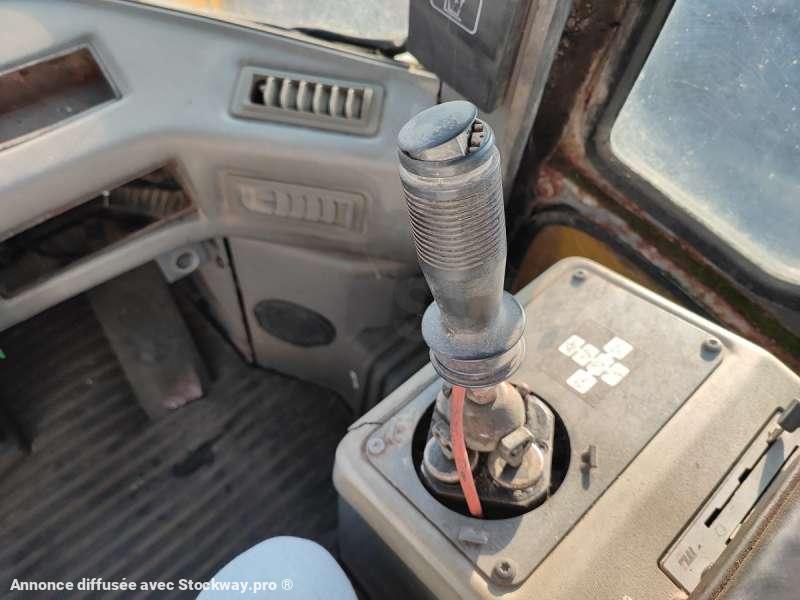 Photo Komatsu Chargeur sur Pneus WA270-3  image 37/44