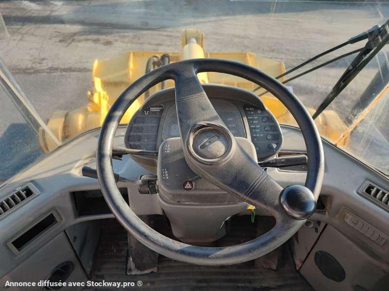 Photo Komatsu Chargeur sur Pneus WA270-3  image 39/44