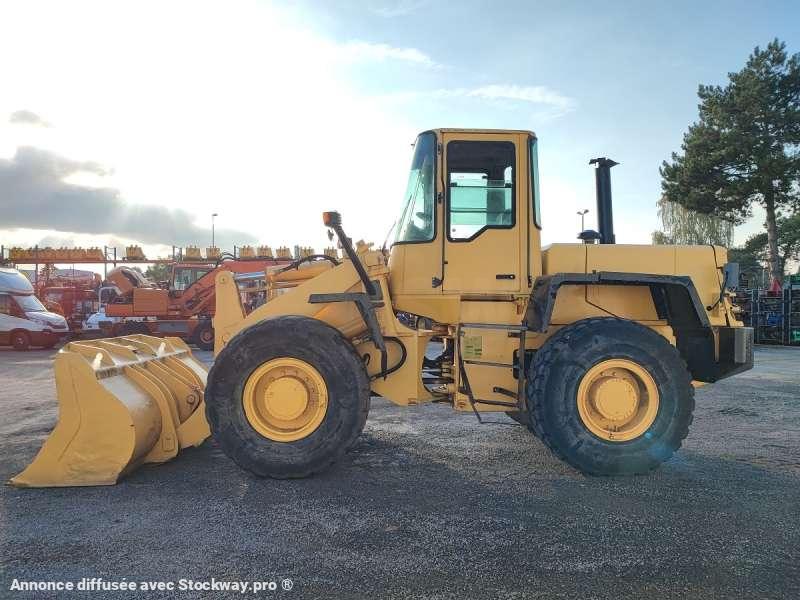 Photo Komatsu Chargeur sur Pneus WA270-3  image 4/44