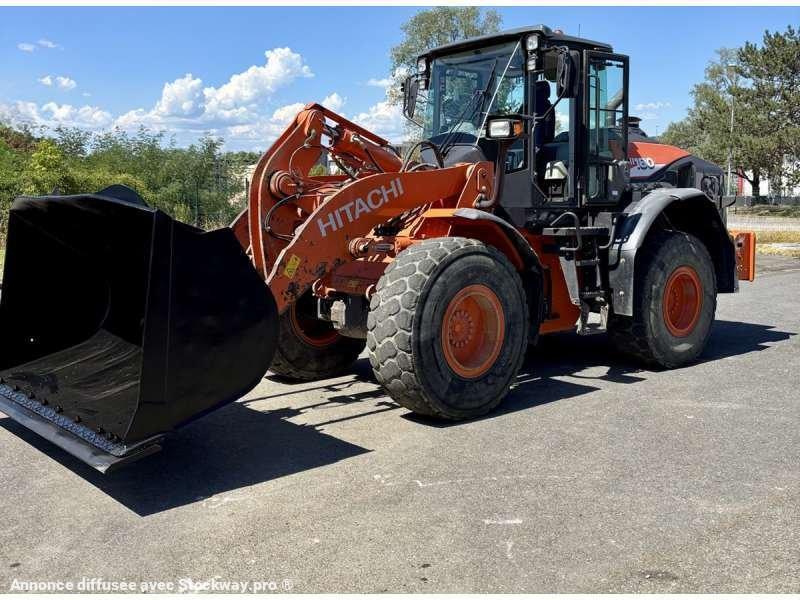 Hitachi Chargeur sur Pneus ZW180-6 