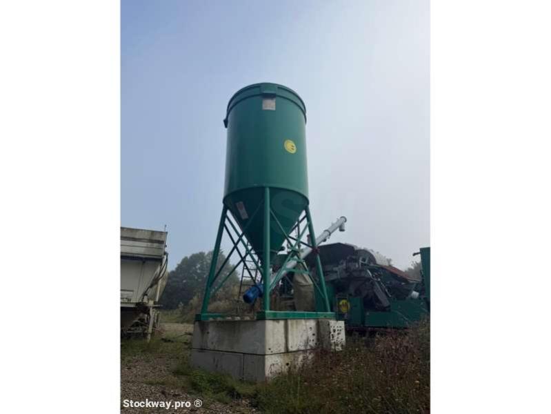 Photo VERSCHUERE RECYCLAGE / MATERIEL DE CARRIERE / BETON CENTRALE TRAITEMENT CHAUX  image 6/11