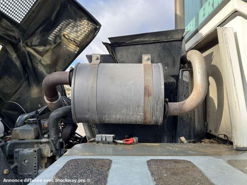 Photo Liebherr Chargeur sur Pneus L514  image 32/46