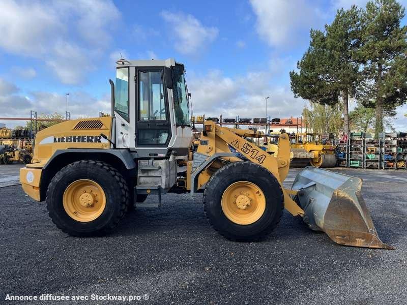 Photo Liebherr Chargeur sur Pneus L514  image 6/46