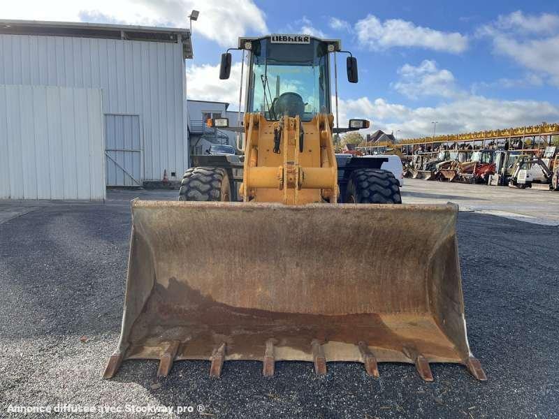 Photo Liebherr Chargeur sur Pneus L514  image 8/46