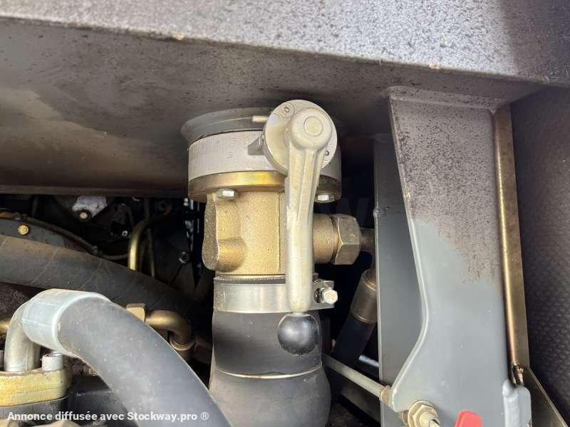 Photo Liebherr Chargeur sur Pneus L576  image 25/51