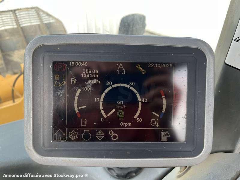 Photo Liebherr Chargeur sur Pneus L576  image 33/51