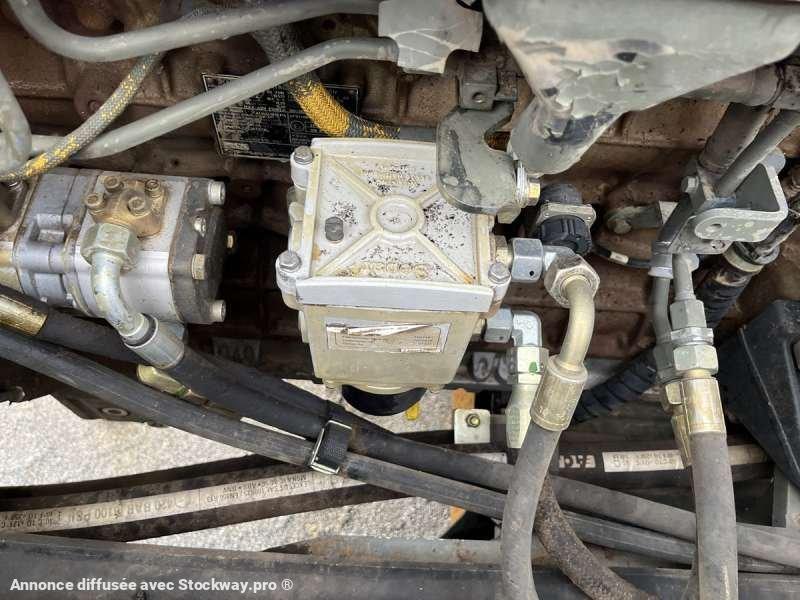 Photo Liebherr Chargeur sur Pneus L576  image 46/51