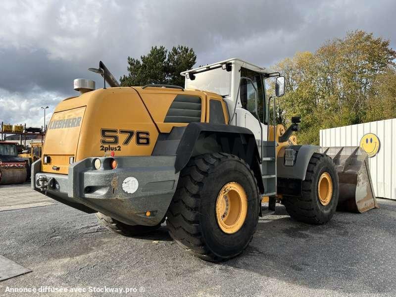 Photo Liebherr Chargeur sur Pneus L576  image 5/51