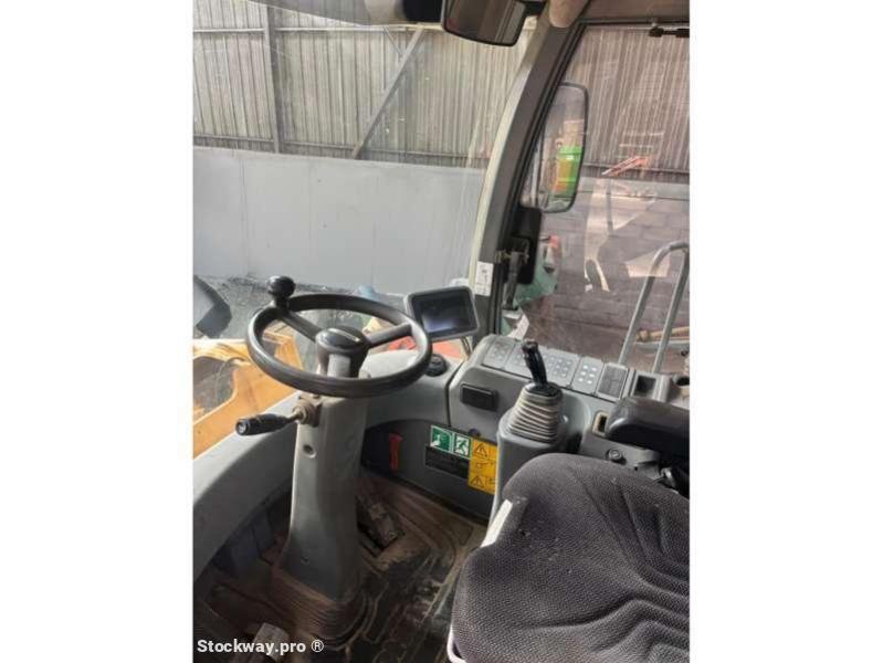 Photo Liebherr L576  image 8/16