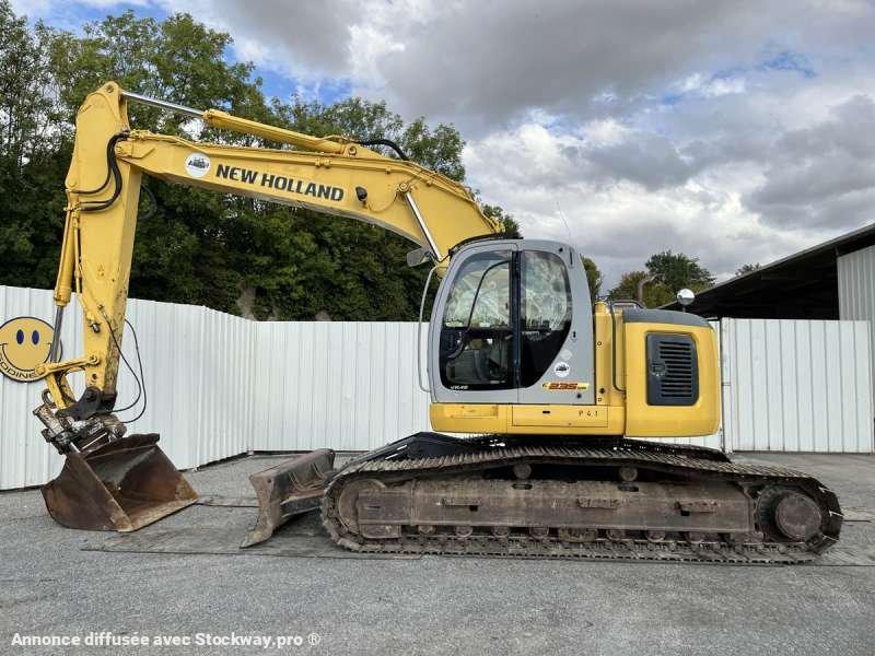 Photo Kobelco SK235SRNLC-1ES  image 3/51