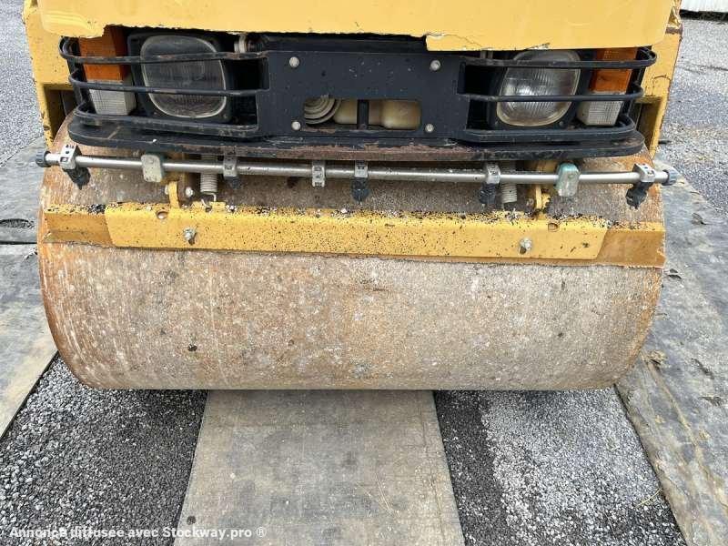 Photo Caterpillar Compacteur Mixte / Bille et pneus CB225D  image 11/41