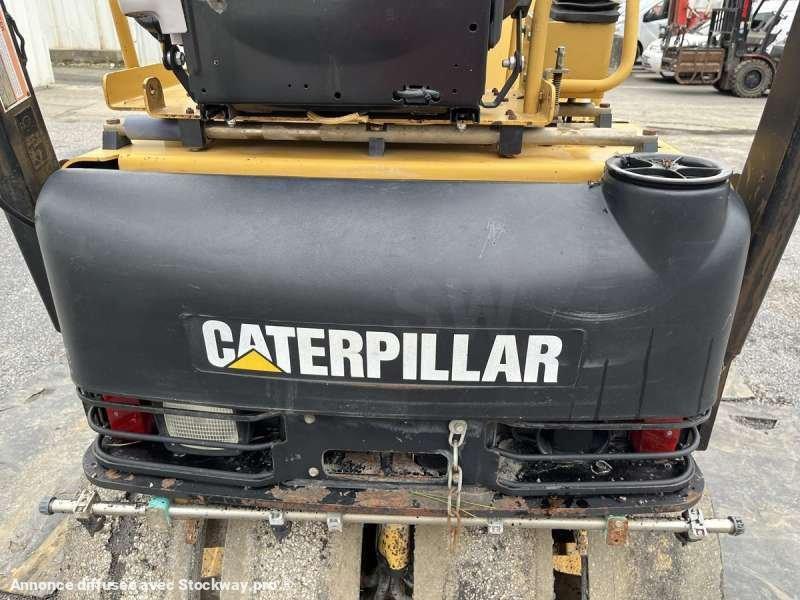 Photo Caterpillar Compacteur Mixte / Bille et pneus CB225D  image 26/41