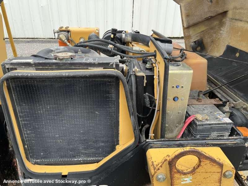 Photo Caterpillar Compacteur Mixte / Bille et pneus CB225D  image 29/41