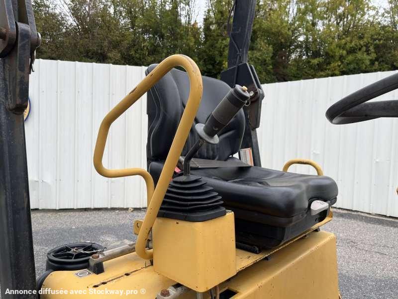 Photo Caterpillar Compacteur Mixte / Bille et pneus CB225D  image 34/41
