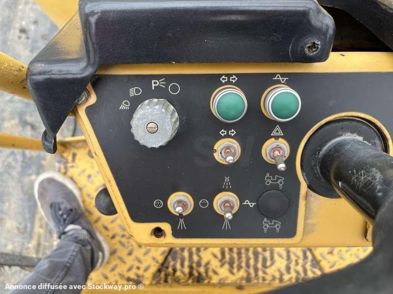Photo Caterpillar Compacteur Mixte / Bille et pneus CB225D  image 38/41