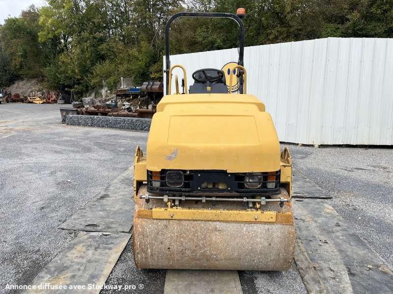 Photo Caterpillar Compacteur Mixte / Bille et pneus CB225D  image 9/41