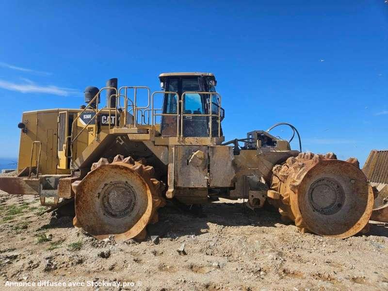 Photo Caterpillar Compacteur à Déchet / Pieds de Mouton 836H  image 2/15