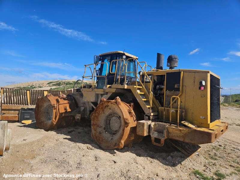 Photo Caterpillar Compacteur à Déchet / Pieds de Mouton 836H  image 3/15