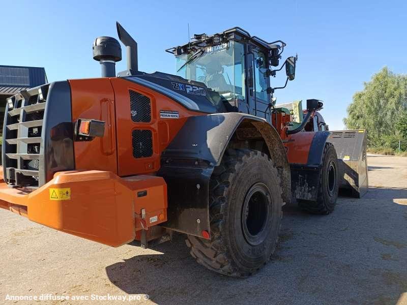 Photo Hitachi Chargeur sur Pneus ZW220-7  image 4/11
