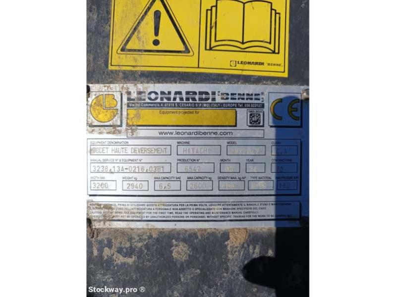 Photo Hitachi Chargeur sur Pneus ZW220-7  image 9/11