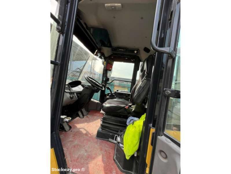 Photo Komatsu Chargeur sur Pneus WA320-7  image 15/19