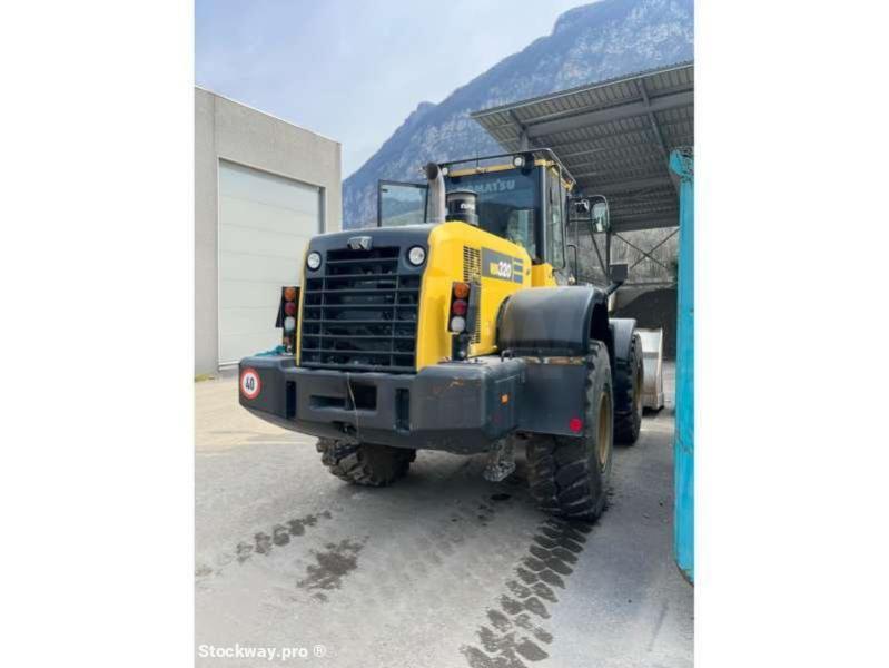 Photo Komatsu Chargeur sur Pneus WA320-7  image 3/19