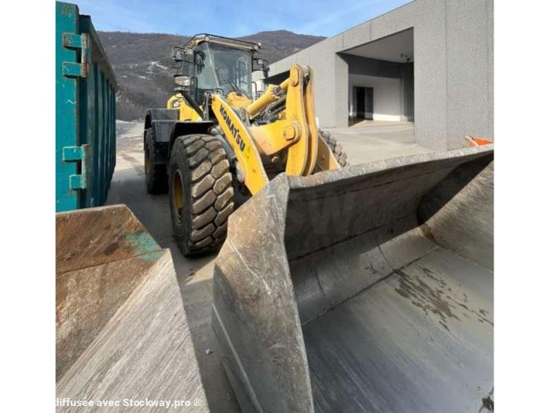 Photo Komatsu Chargeur sur Pneus WA320-7  image 6/19