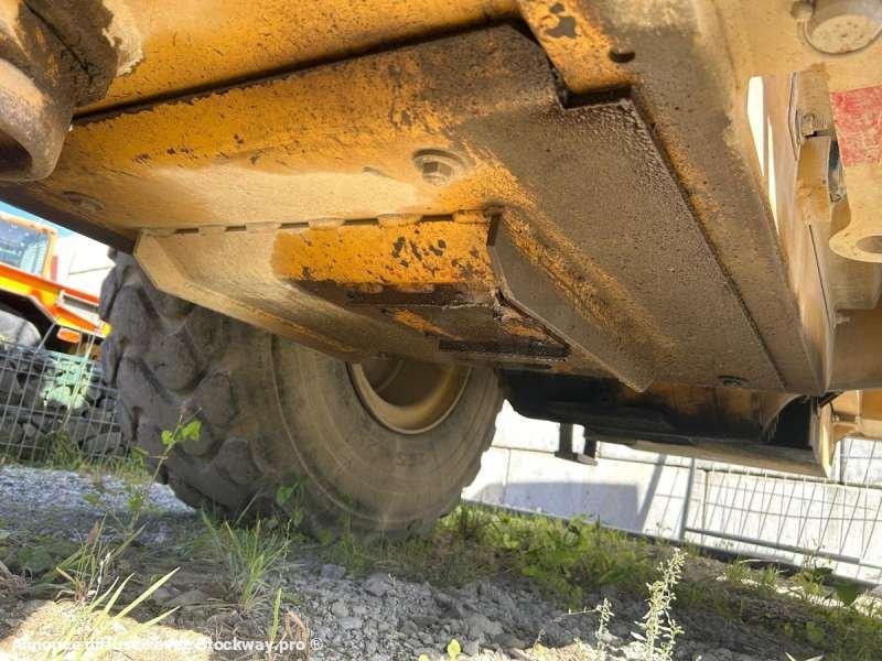 Photo Caterpillar 966G  image 13/37