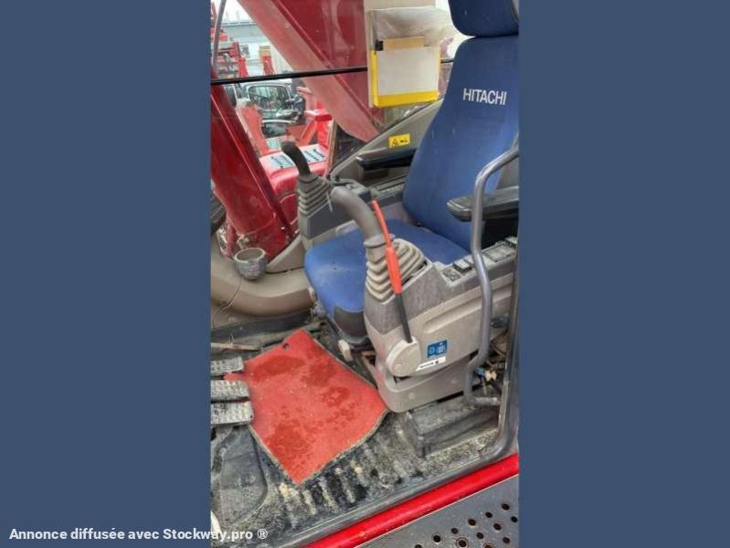 Photo Hitachi Pelle sur Chenilles ZX400LCH-3  image 15/17